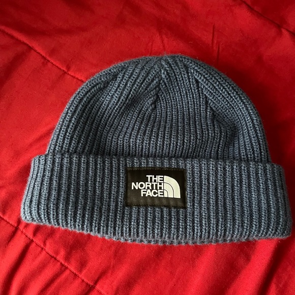 The North Face Beanie - Picture 1 of 4